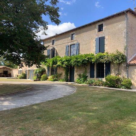 Le Petit Manoir Brux Exterior foto