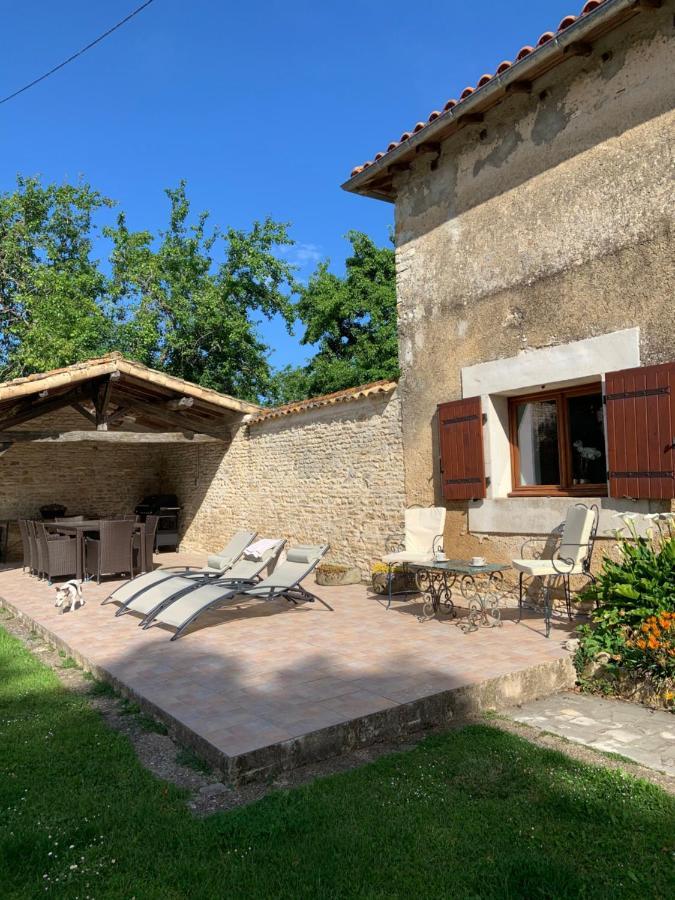 Le Petit Manoir Brux Exterior foto