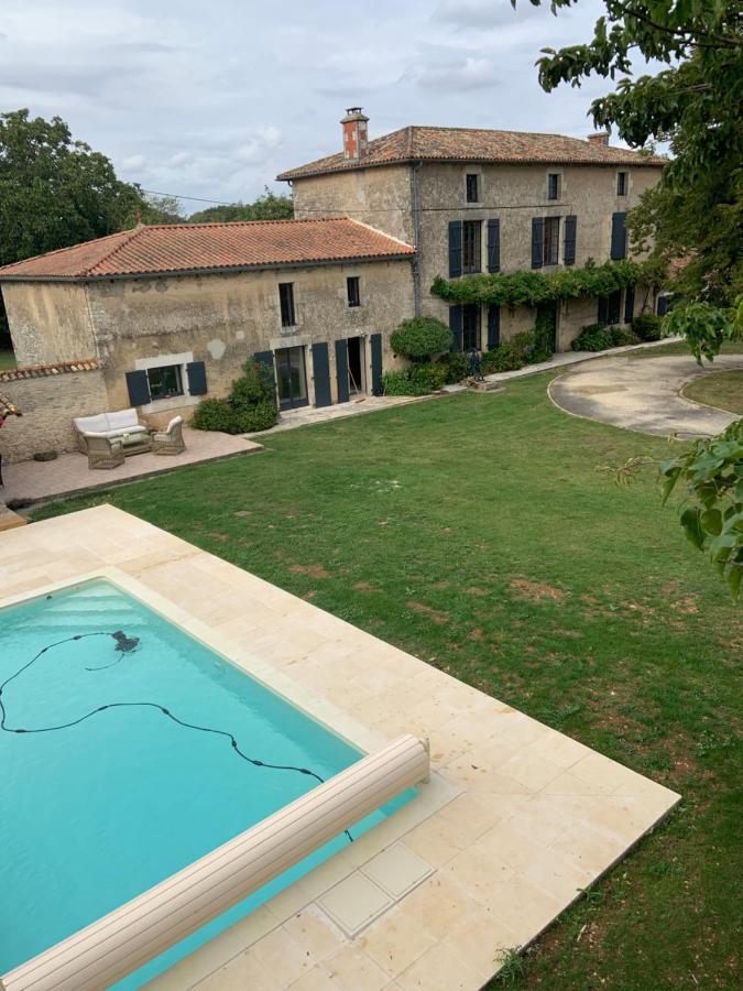 Le Petit Manoir Brux Exterior foto
